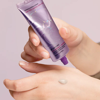 3W CLINIC - SILKY PORE CONTROL SNAIL BB CREAM